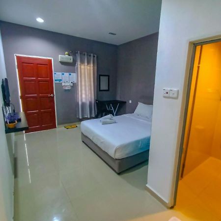 Bonda Room Stay Langkawi Pantai Cenang  Eksteriør billede